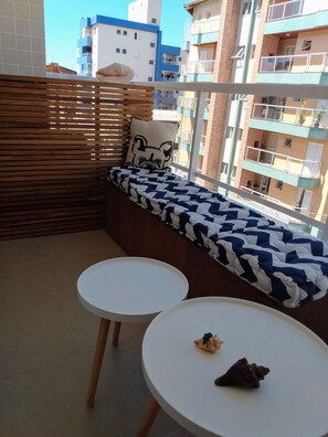 Terrace/patio - Apartment in Itaguá, Ubatuba, High Standard, sophistication in family structure. (Itaguá)