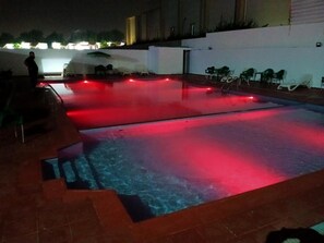 Seasonal outdoor pool, pool umbrellas - Hotel Cote Ouest (Mazagran)