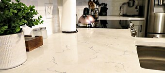 The 1865 Nash Experience - Speakeasy, Pool & Parking