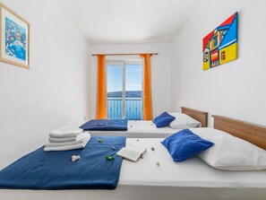2 habitaciones, cuna de viaje y wifi gratis 