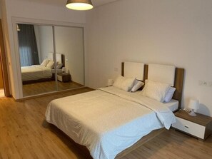 Appartement, 2 chambres | 2 chambres, coffre-fort pour ordinateur portable