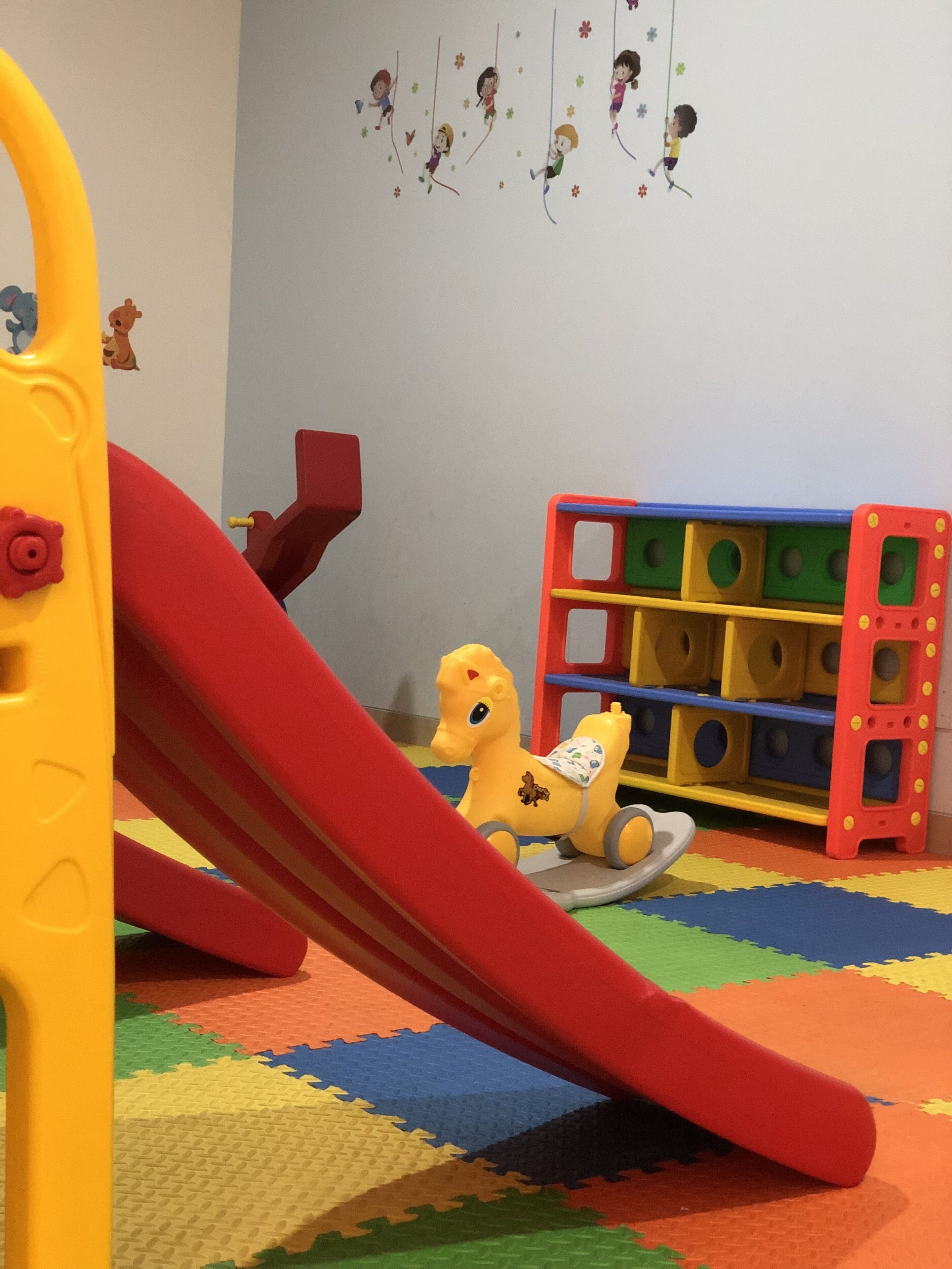 children’s play area – indoor