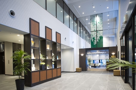 Lobby. Dormy Inn Kobe Motomachi Natural Hot Springs