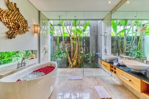 Aramanis Indah | Salle de bain