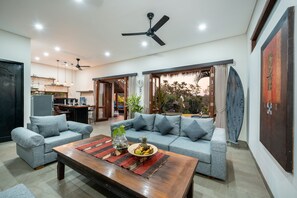 Interior - Villa Anyar (Canggu)