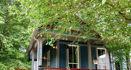 2 Bedroom House in the Heart of Northside, Close to Everything in Cincinnati