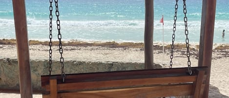 Accommodatie ligt op het strand