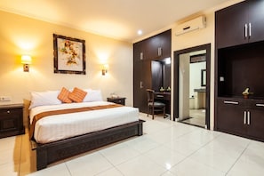 2 bedrooms, free WiFi, bed sheets - 2 Bedroom Private Pool Villa near Sanur and Denpasar City (Denpasar)