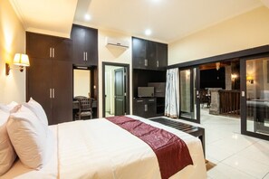 2 bedrooms, free WiFi, bed sheets - 2 Bedroom Private Pool Villa near Sanur and Denpasar City (Denpasar)