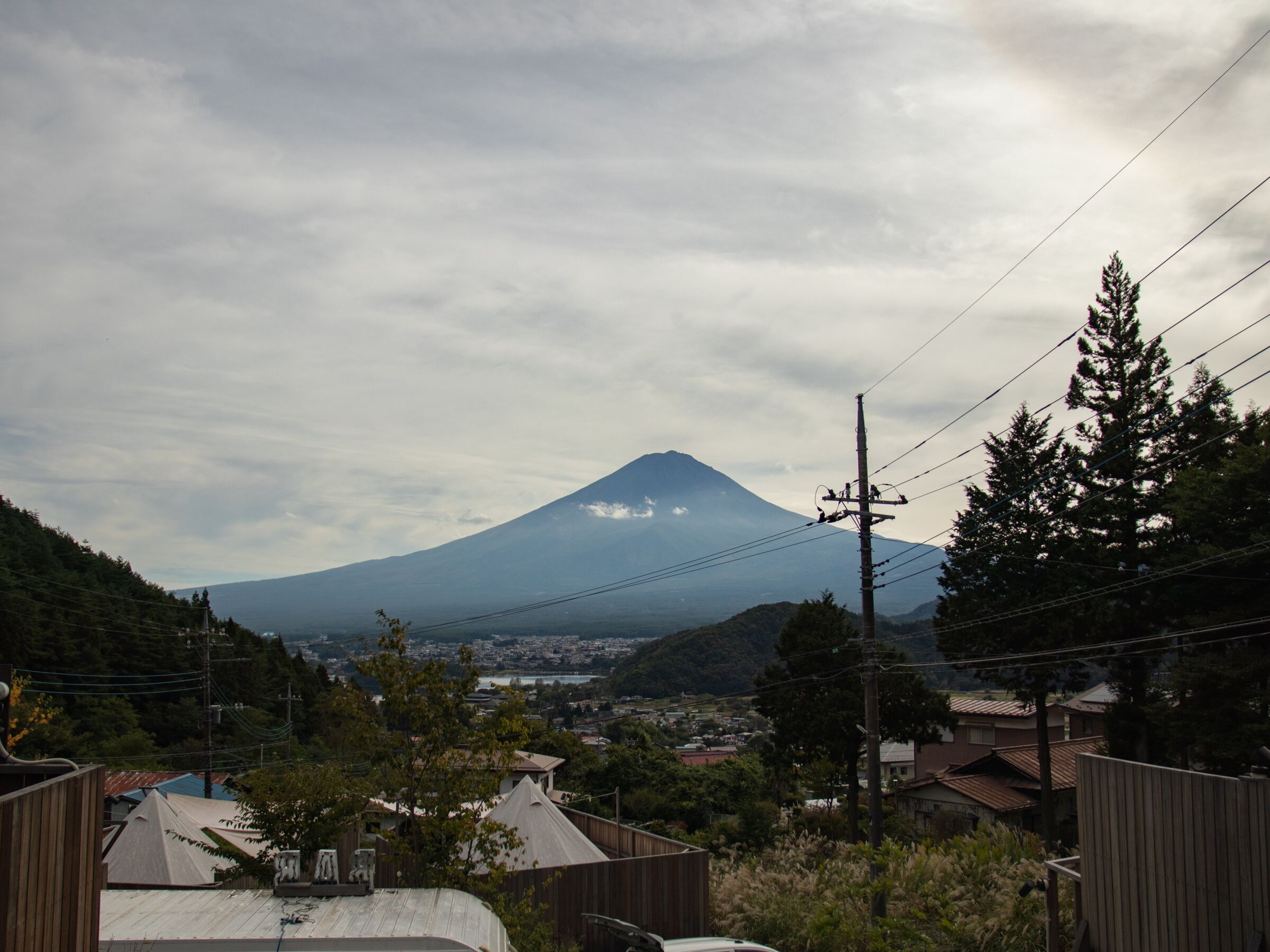 รับประทานอาหารกลางแจ้ง