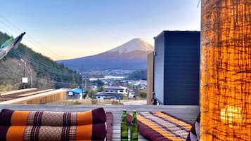 Room | Balcony view