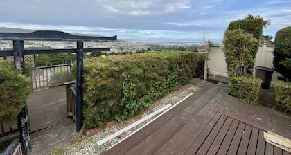 New renovation 7bd/3ba whole house -Deck Views!
