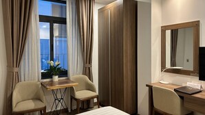 Unclassified image, 4 of 49, button - Q Hotel Dalat (Cam Ly - Da Lat)