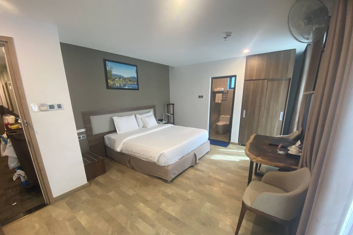 Chambre exécutive double | Minibar, coffre-fort, rideaux d’obscurcissement