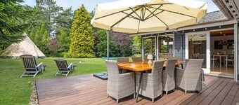 Beautiful home in Dronningmølle