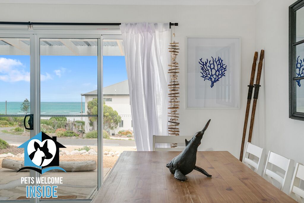 Hamptons Style Beachside Retreat with Brilliant Ocean Views! — image 13