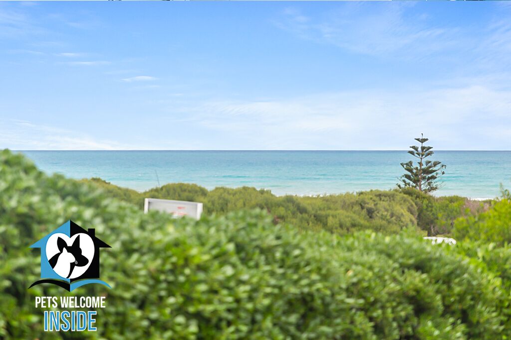 Hamptons Style Beachside Retreat with Brilliant Ocean Views! — image 30