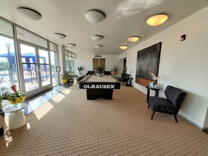 Game room - Viewtastic! (Phoenix)