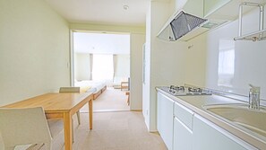 Private kitchen - Ecot Shimozato 2 (Miyakojima)