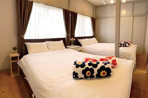 อพาร์ทเมนท์, 3 ห้องนอน | 3 ห้องนอน, ผ้านวมขนเป็ด, เตียงเมมโมรีโฟม, เตารีด/โต๊ะรีดผ้า