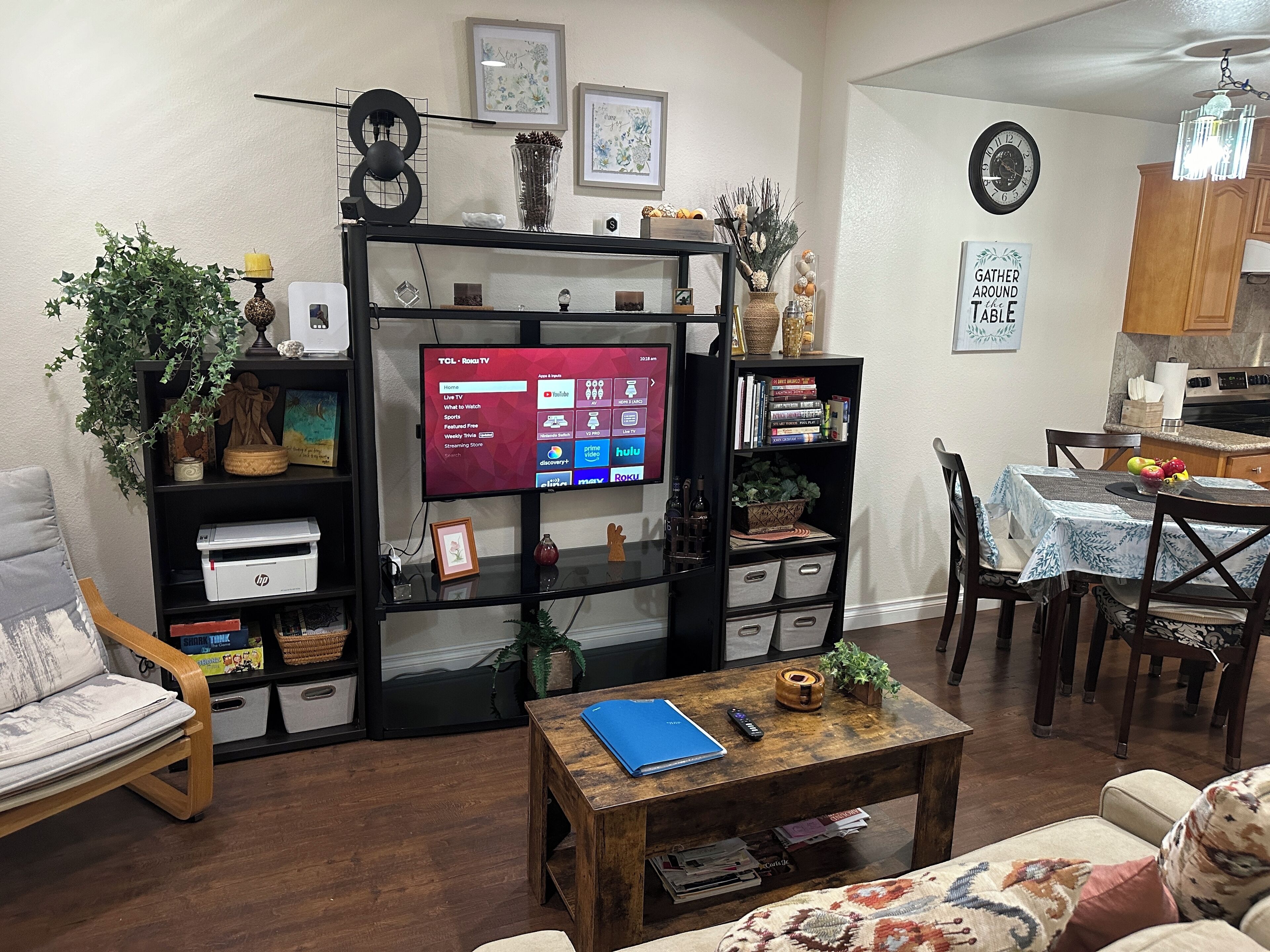 Living room - 43” Roku TV - bluetooth printer - 5G WiFi
