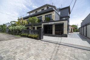 Exterior - OYO 2204 Griya Hita (Denpasar)