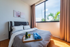 Lägenhet Deluxe - 2 sovrum | 2 sovrum, mörkläggningsgardiner, strykjärn/strykbräda och gratis wi-fi