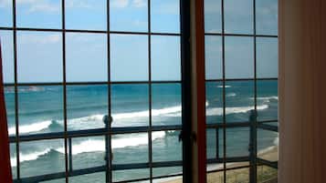 Superior Room (Ondol) | Beach/ocean view