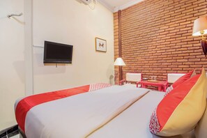 Habitación Deluxe doble | Escritorio, espacio para trabajar con un portátil, wifi gratis