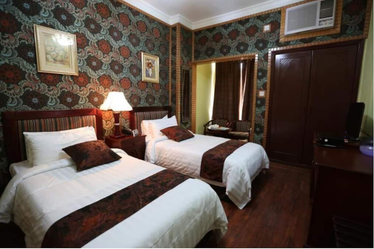 Eenvoudige Twin kamer | Lakens van Egyptisch katoen, luxe beddengoed, individueel gemeubileerd