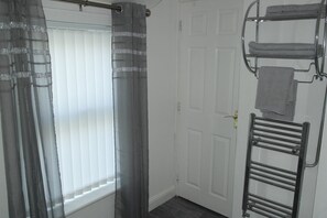 Interior - 2 Bedroom Luxury Apartment near Liverpool Football Ground (Liverpool)