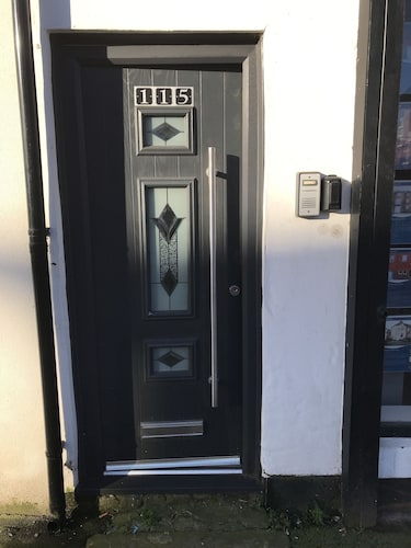 2 Bedroom Luxury Apartment near Liverpool Football Ground