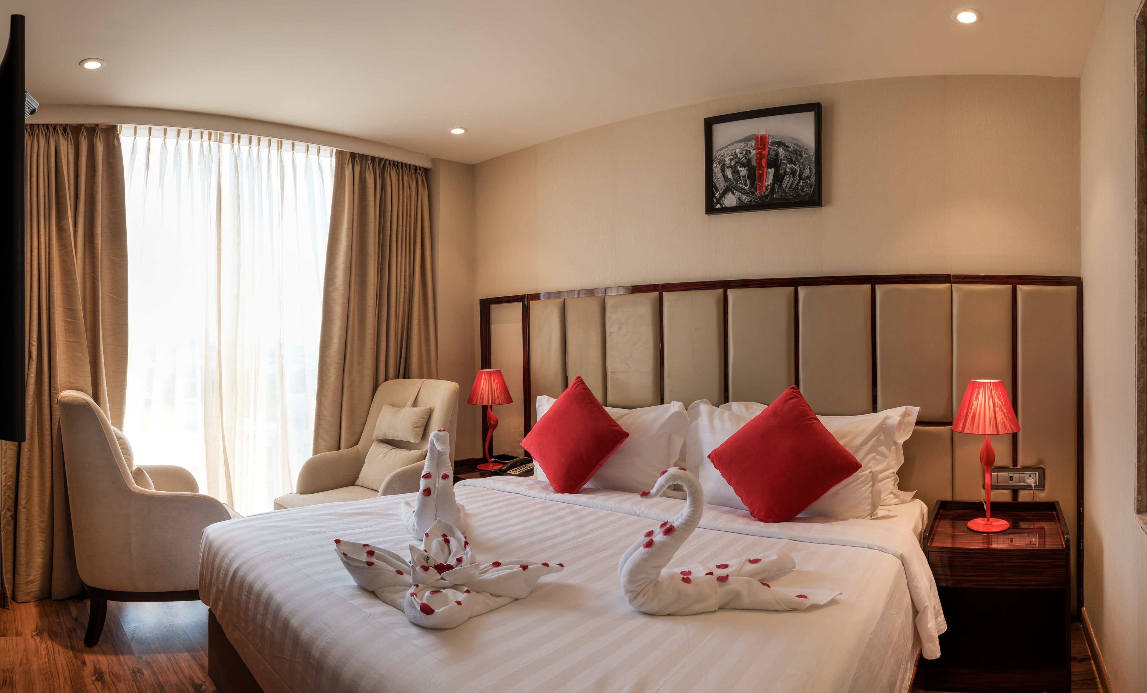 Coffres-forts dans les chambres, ameublement personnalisé, bureau