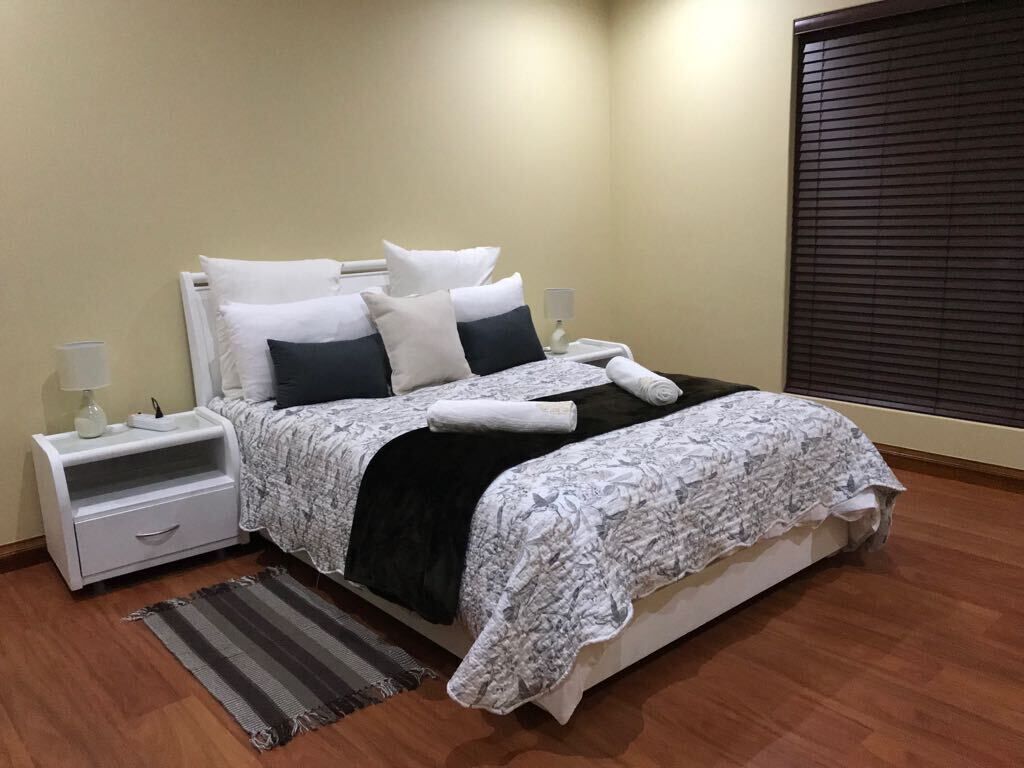 4 chambres, fer et planche à repasser, Wi-Fi, draps fournis