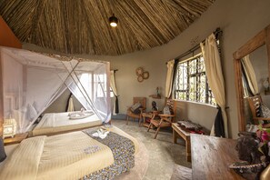 Deluxe Double Room | Free WiFi, bed sheets - Africa Safari Arusha (Arusha)