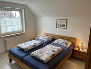 3 bedrooms, iron/ironing board, travel cot, WiFi