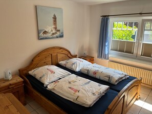 3 Schlafzimmer, Bügeleisen/Bügelbrett, Reisekinderbett, WLAN
