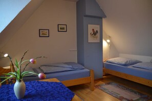 2 Schlafzimmer, Reisekinderbett, WLAN