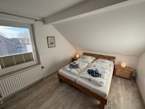 3 bedrooms, WiFi - House Deichblick 2, Germany (Wangerland)