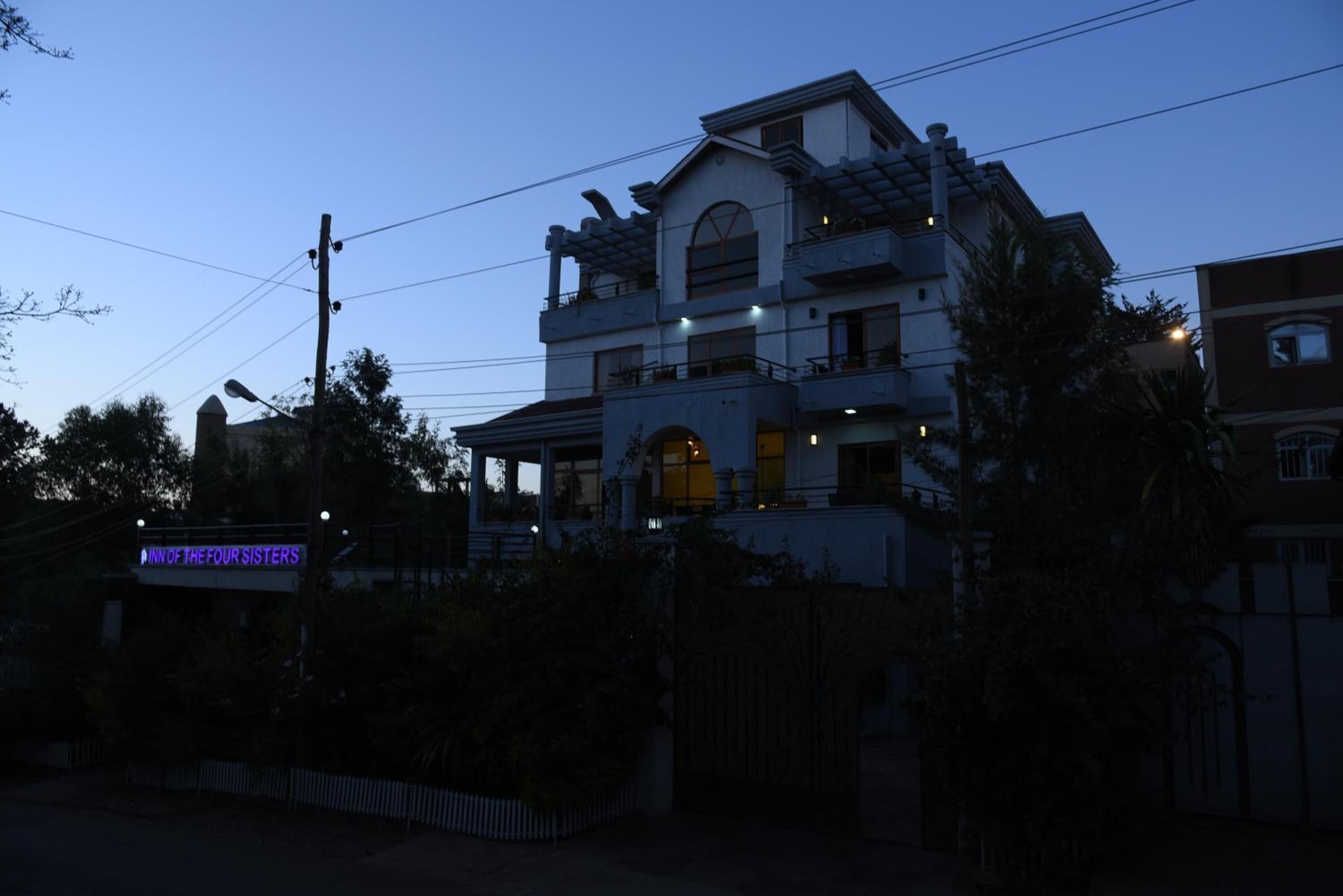 บริเวณภายนอก