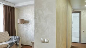 Suite, 1 Bedroom | Living area | Flat-screen TV