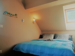 Individually decorated, individually furnished, laptop workspace - Bovecation House (Bovec)