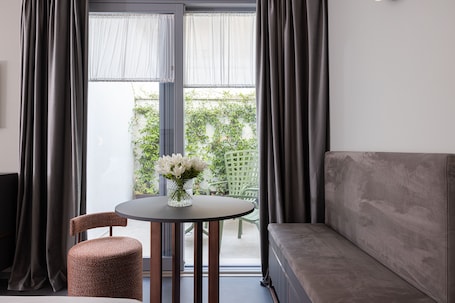 1 habitación, ropa de cama hipoalergénica y cubrecamas