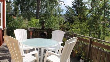 House, 2 Bedrooms | Terrace/patio