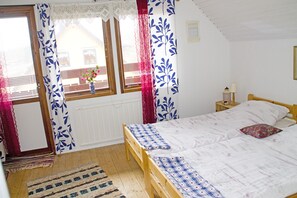 House, 5 Bedrooms | 5 bedrooms