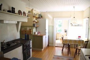 Private kitchen - Holiday home Törnamåla Kilen (Tingsryd)