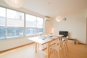 家庭公寓 | 客房内用餐