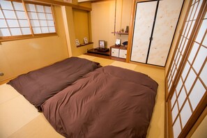 Nhà, 5 phòng ngủ | 5 phòng ngủ, truy cập Internet không dây miễn phí, bộ trải giường 