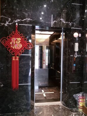 Entrée de l’hébergement