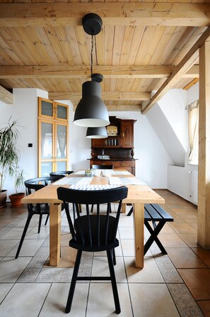 Loft | Private kitchen | Fridge, oven, stovetop, espresso maker - A Place Like Home Apartamenty Wiewiorcza (Gdansk)